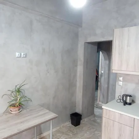 Pauline Apartamento *
