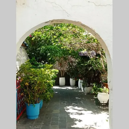 アパート Pauline コス・タウン