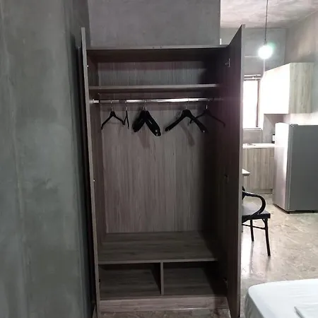 Pauline * コス・タウン