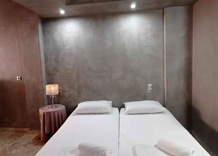 Pauline بلدة كوس